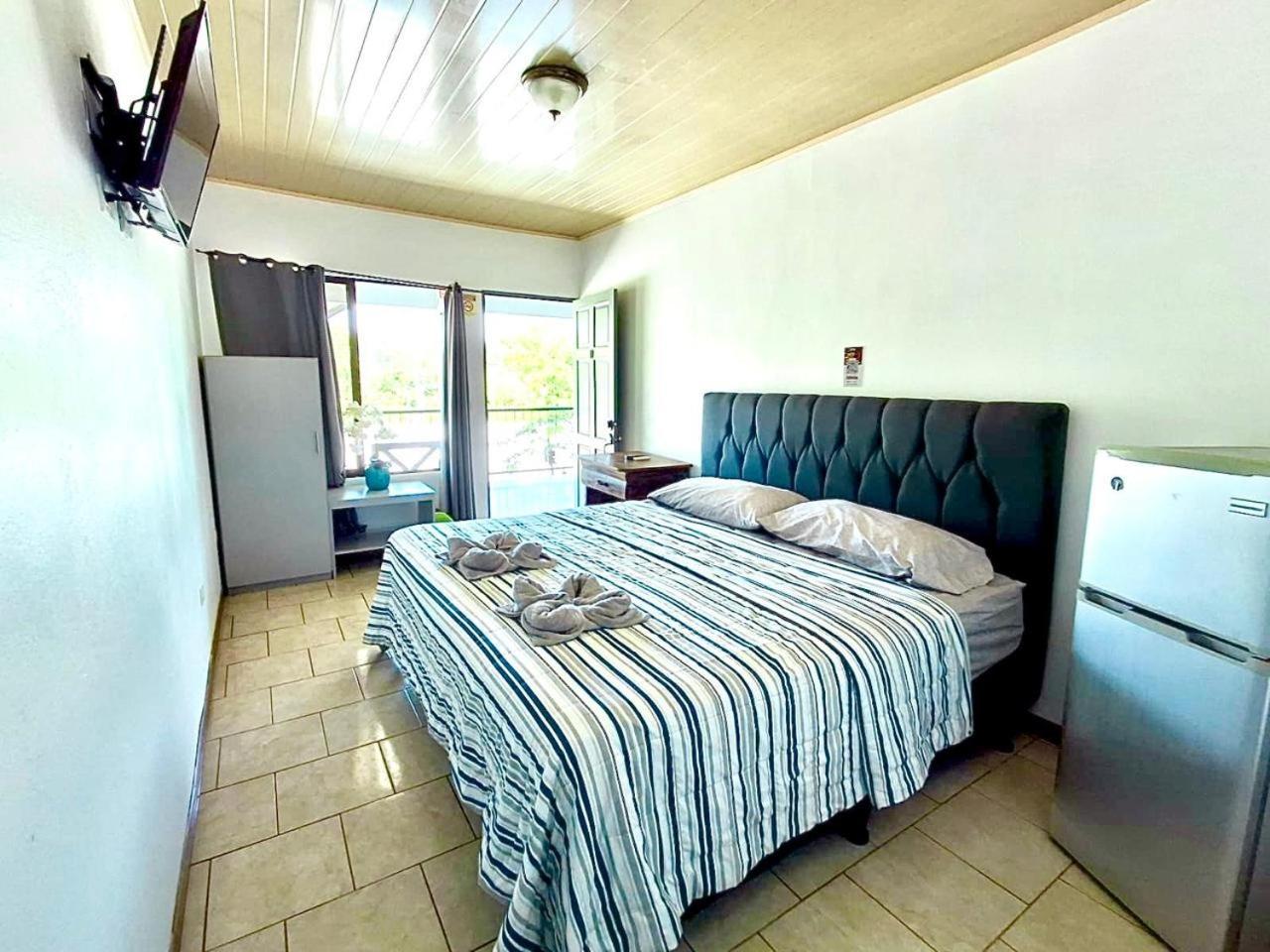 Hotel Cabinas El Tecal 乌维塔 外观 照片